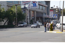 Светофор сломался. Нужно ли пропускать пешеходов?