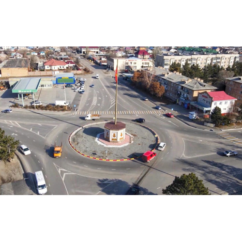 Про "поворотник" при въезде на кольцо 