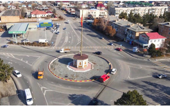 Про "поворотник" при въезде на кольцо 