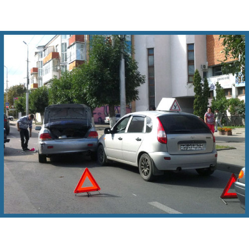 ДТП на учебной машине.