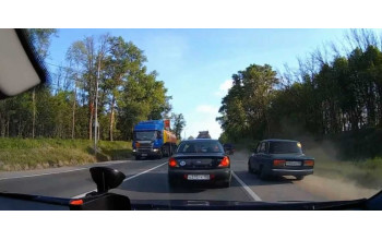 Обочечники: Уступать или наказать?