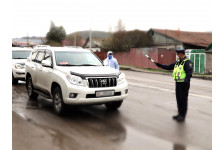 Инспектор останавливает в месте где остановка запрещена