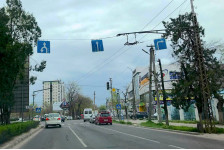 Новые знаки возле Церкви