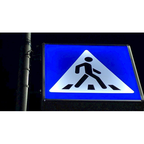 В Бишкеке установили знаки пешеходного перехода с подсветкой