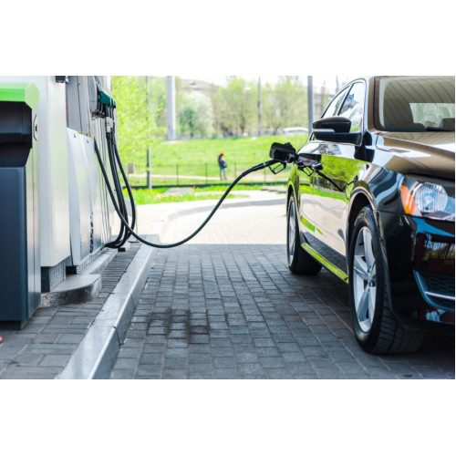 Можно ли слить остатки топлива из шланга бензоколонки после заправки на АЗС