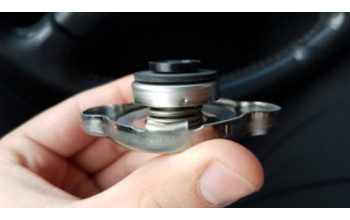 Крышка радиатора: маленькая причина больших проблем