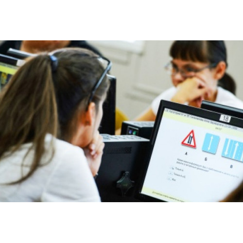 За какие нарушения ПДД отправят на пересдачу?