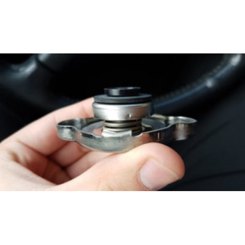 Крышка радиатора: маленькая причина больших проблем