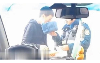 Инспектор попросил «дыхнуть в стакан». Это правильно?