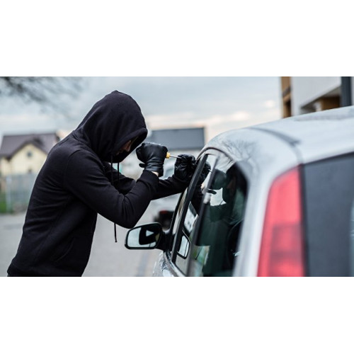 По моему заявлению по факту угона машину нашли, поставили на штрафстоянку...